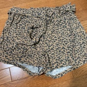 Cheetah paperbag shorts